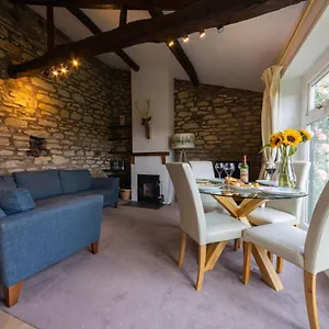 ryedale-cottage.yorkshirehotels.net/